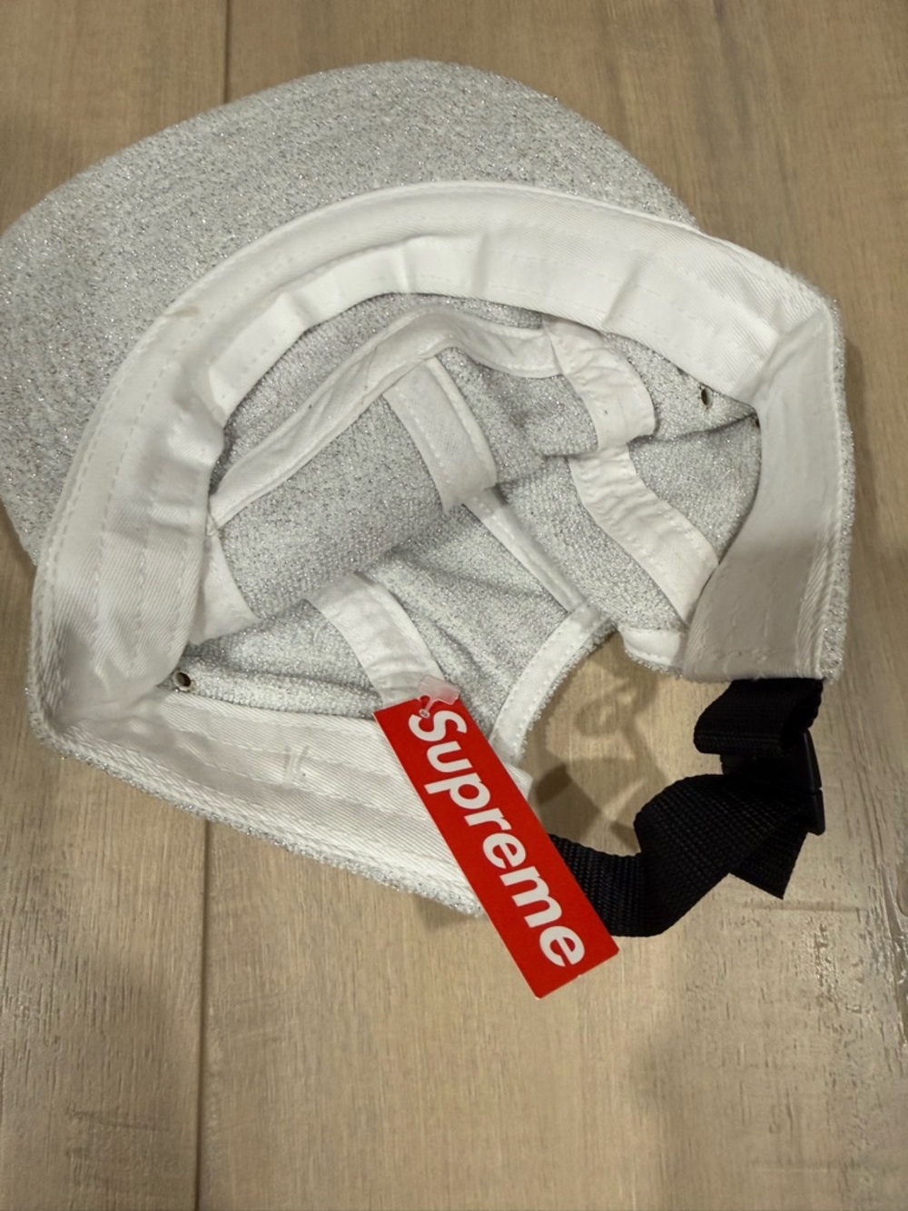 Supreme Light Gray Hat with Red Logo - Picture 3 of 3